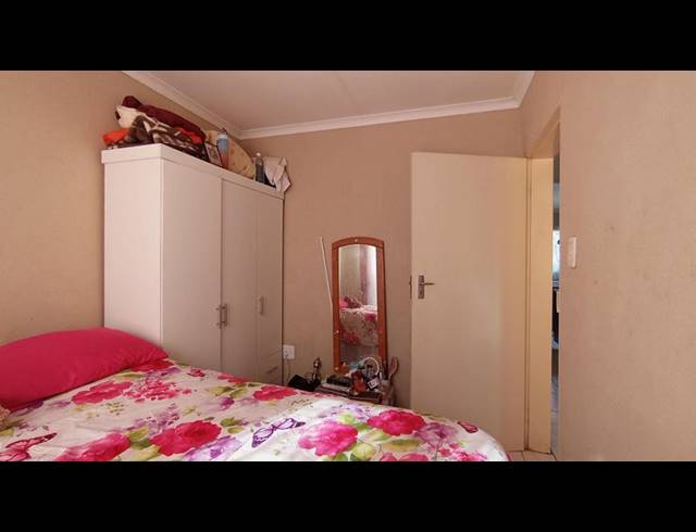3 BEDROOM HOUSE FOR SALE IN SOSHANGUVE EAST
